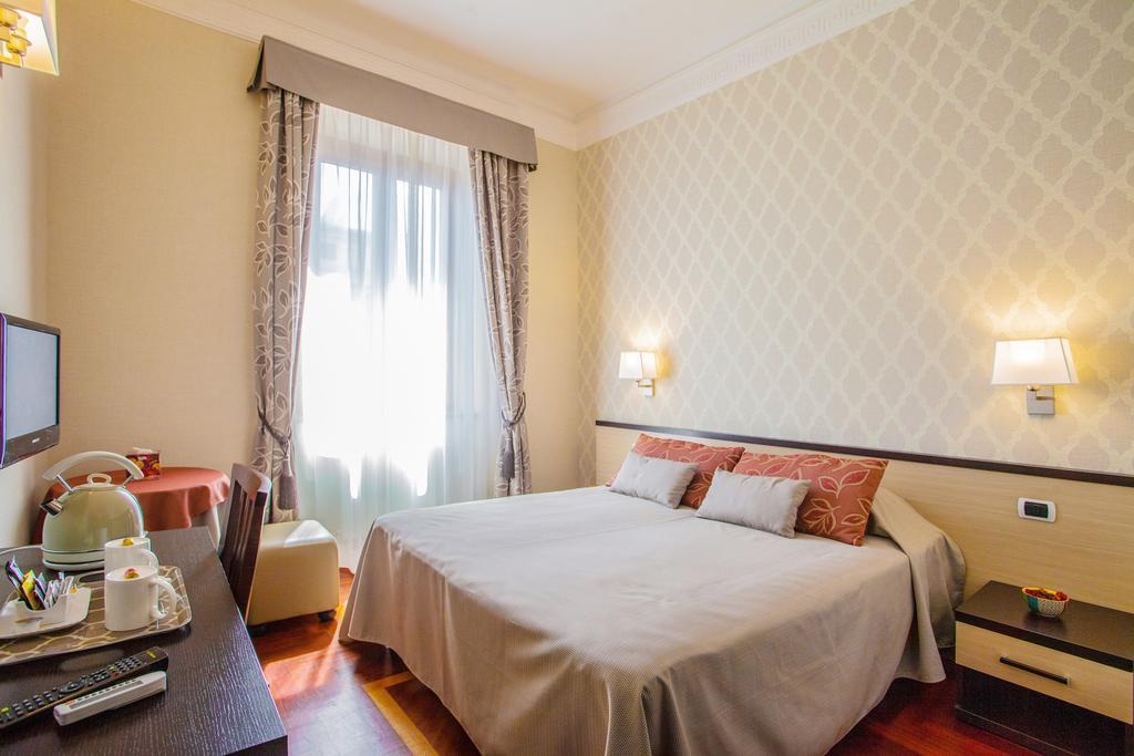 Domus Palatina Hotel Rome Luaran gambar